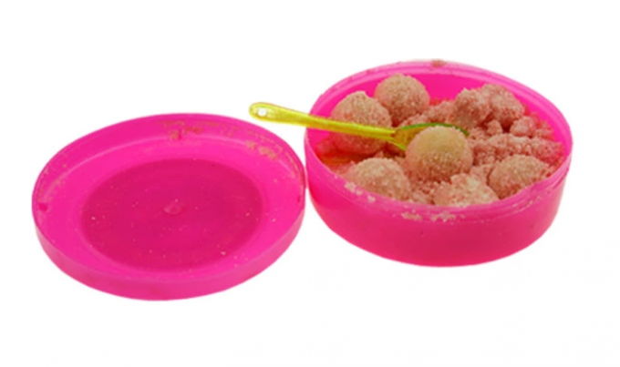 Bubble-gum sans sucre halal de chewing-gum de saveur de fraise avec la poudre aigre